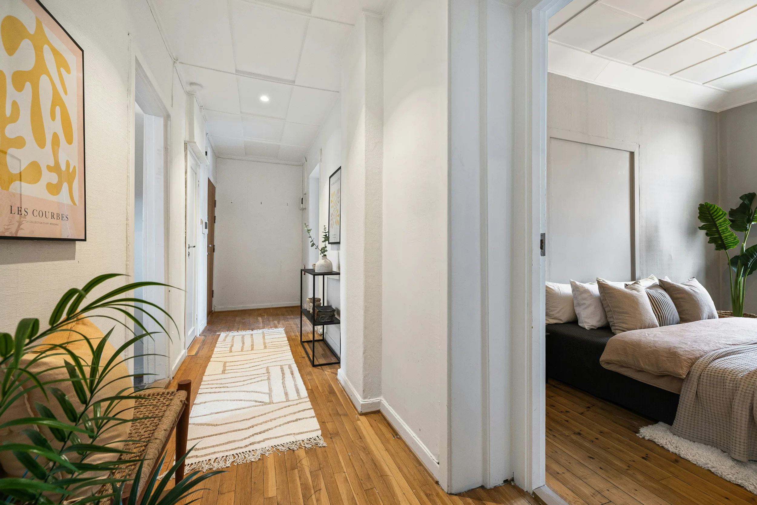 Central Paralia Apartment